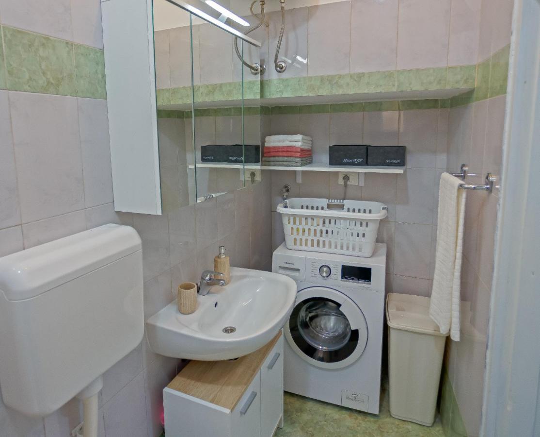 Rich Apartment Πούλα Εξωτερικό φωτογραφία