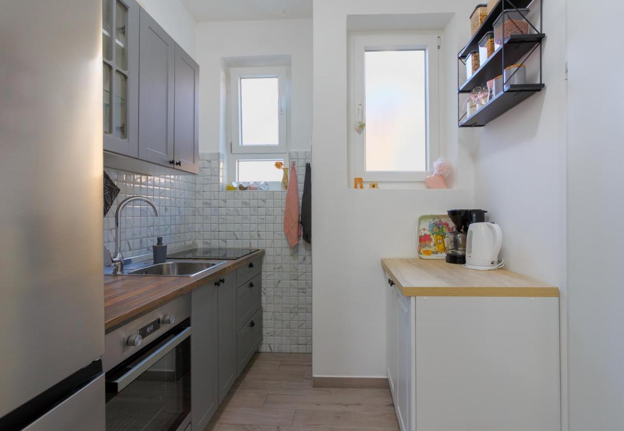 Rich Apartment Πούλα Εξωτερικό φωτογραφία